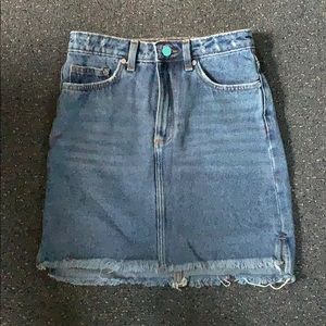 High-waisted blue Jean skirt